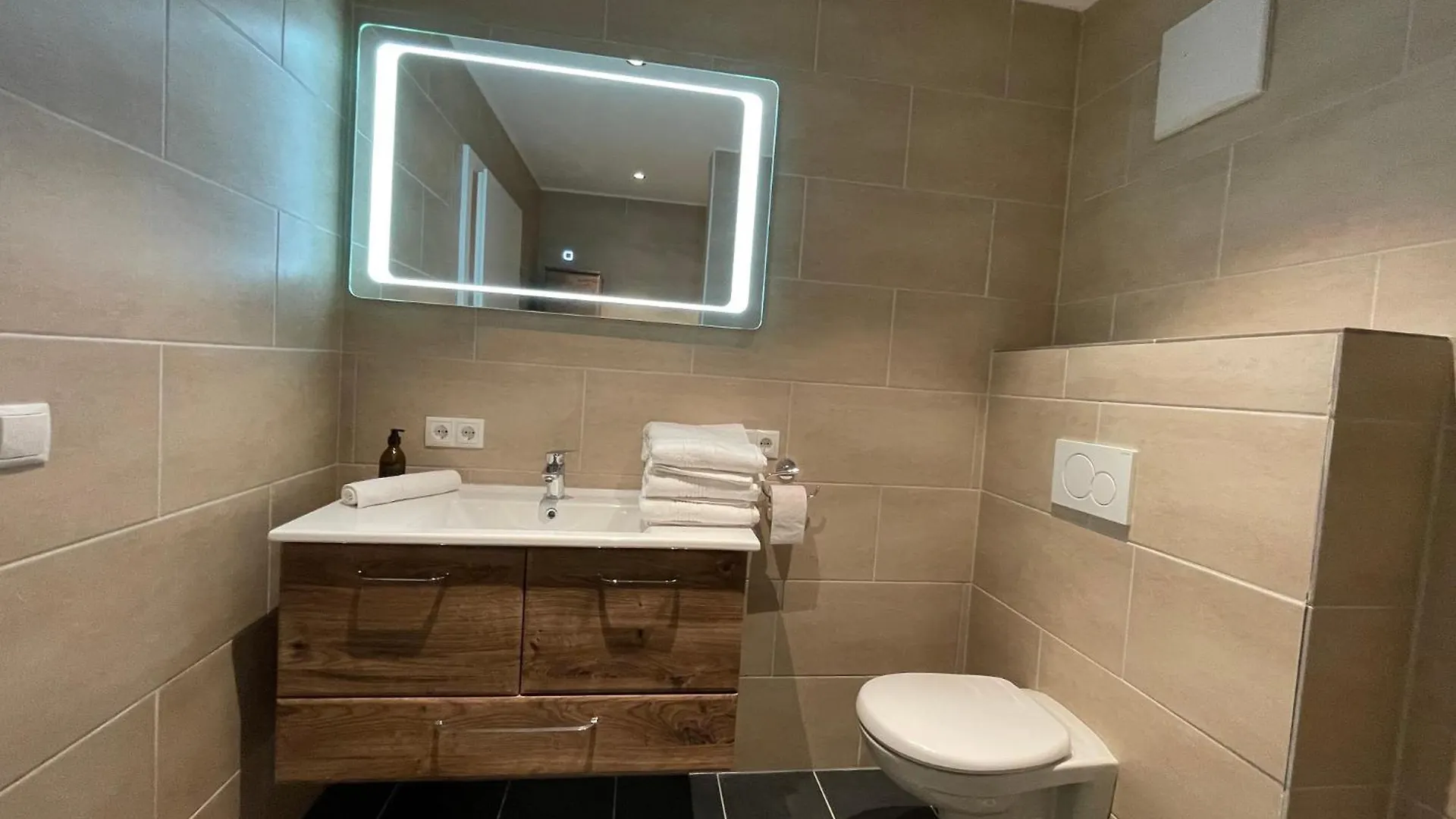 International House Soelden Apartment Mit 3 Schlafzimmern Zw Ap 6 オーストリア
